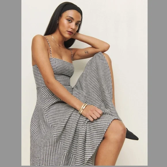 Reformation Monette Linen Dress - Picture 3 of 7